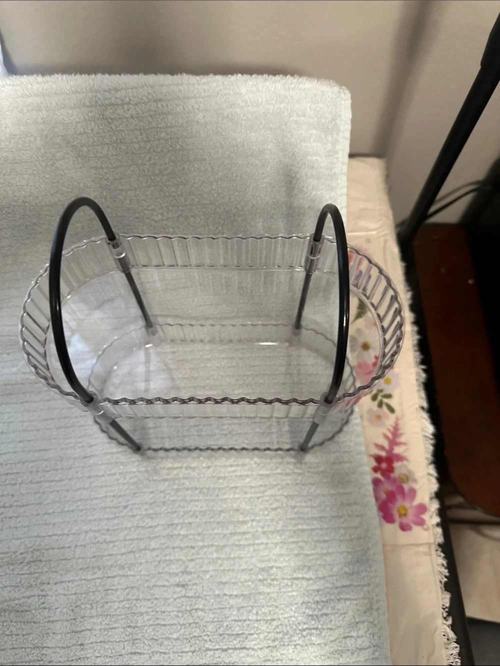 Clear Acrylic Two-Tier Bathroom Organizer and Accessory Holder - Clear NWT